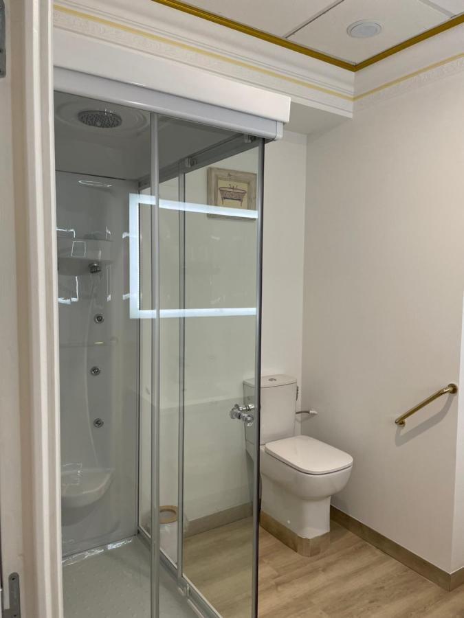 Studio Du Maire Maison De L'Eglise Du Couvent Нарбон Екстериор снимка