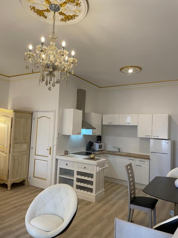 Studio Du Maire Maison De L'Eglise Du Couvent Нарбон Екстериор снимка